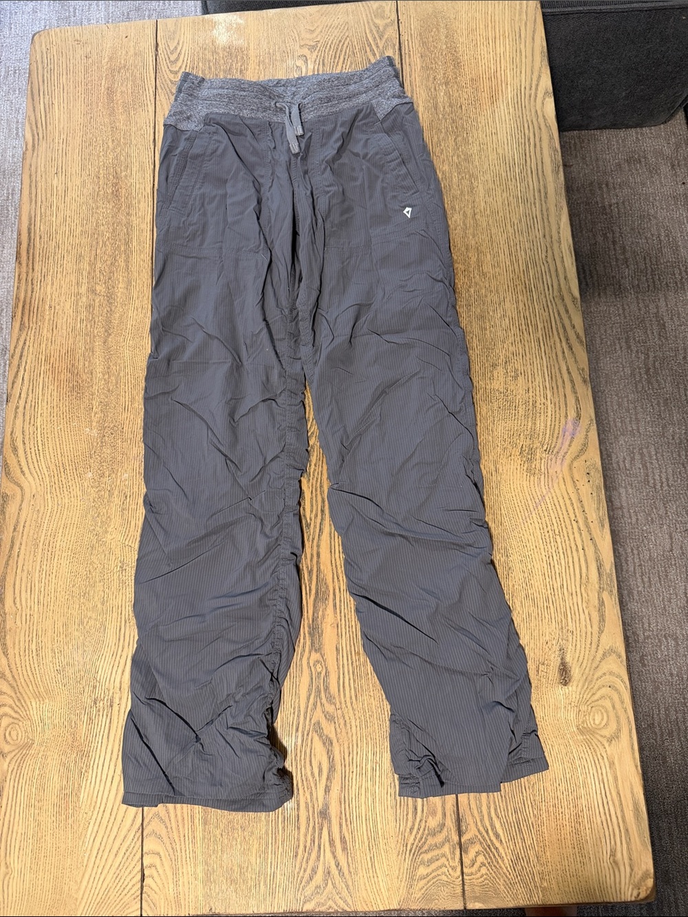 Ivivva Men's Charcoal Gray Drawstring Joggers